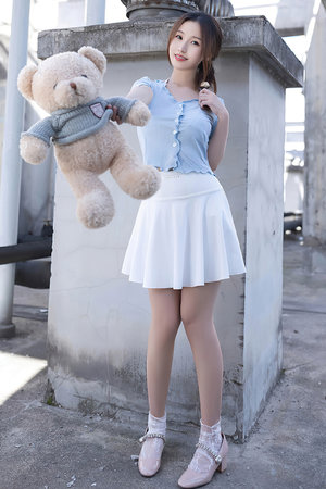 欧美熟妇浓毛大BBW